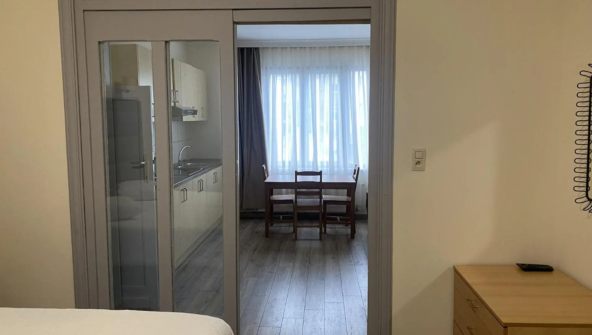 Prestige Flats Coteaux Aparthotel Schaerbeek